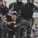 ﻿Виктор Лошак: «Непримиримость власти — топливо протеста»