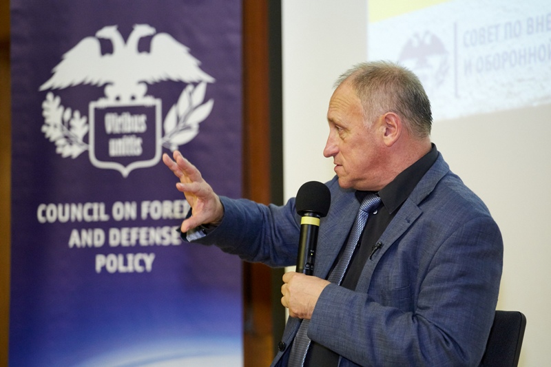 2015-09-16-СВОП-Аузан-029